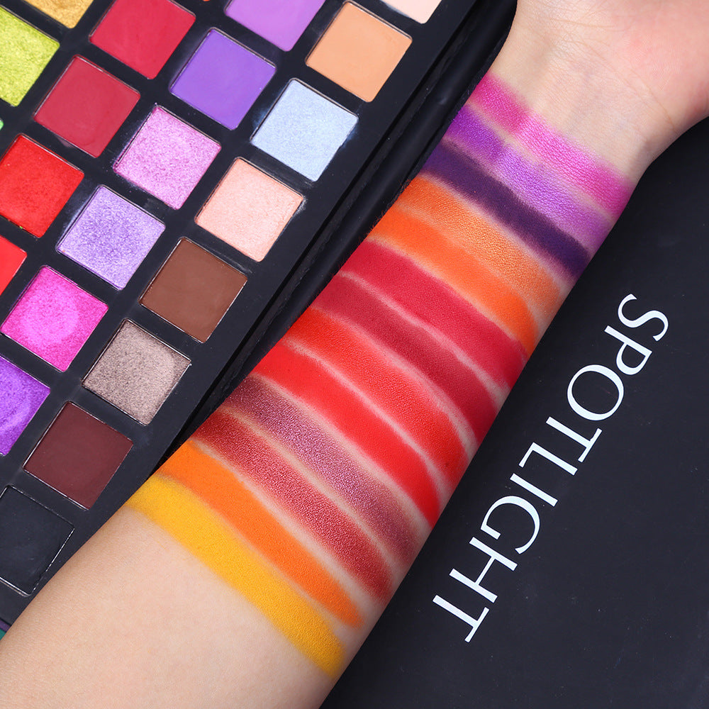 Best-Selling 40-Color Spotlight Eyeshadow Palette – High-Pigment Matte & Shimmer Shades for Pro-Level Glam!