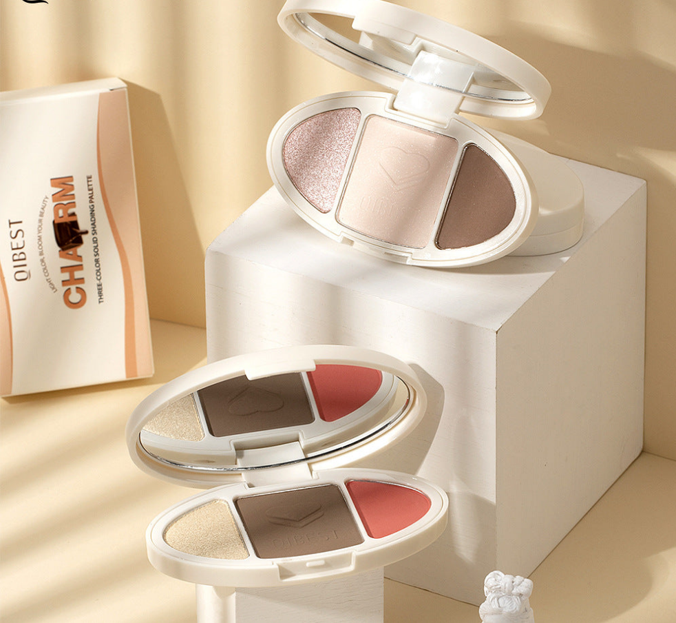 Plaque réparatrice tout-en-un haute brillance, poudre mate éclaircissante à paillettes, plaque de blush rouge, plaque de réparation de gâteau en poudre