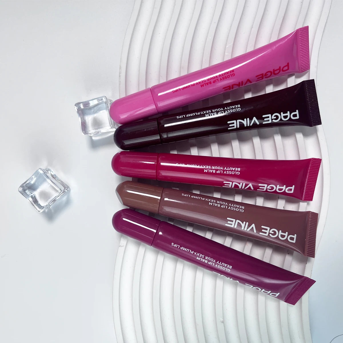 Lip case 2-in-1 - Balm, Gloss & Red Liquid Hydrating